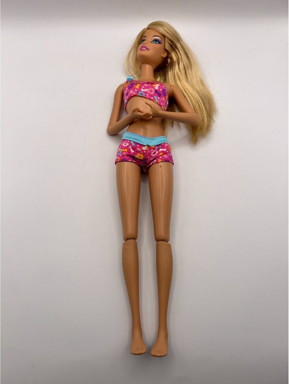 Mattel Barbie Doll Blonde Blue Eyes Click Knees 11.5" Pink Dog Bone Print Outfit
